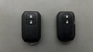 Used 2020 Maruti Suzuki Swift [2017-2021] ZXI Petrol Manual extra CAR KEY VIEW