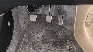 Used 2013 Honda Brio [2011-2016] S MT Petrol Manual interior PEDALS VIEW