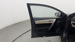 Used 2015 Toyota Corolla Altis [2014-2017] G Petrol Petrol Manual interior LEFT FRONT DOOR OPEN VIEW
