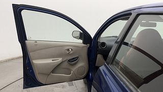 Used 2016 Datsun GO [2014-2019] T Petrol Manual interior LEFT FRONT DOOR OPEN VIEW