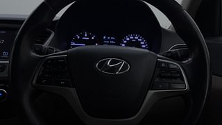 Used 2019 Hyundai Verna [2017-2020] 1.6 CRDI SX (O) AT Diesel Automatic top_features Airbags