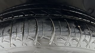 Used 2017 Hyundai Xcent [2014-2017] Base ABS Diesel Diesel Manual tyres RIGHT FRONT TYRE TREAD VIEW