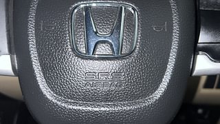 Used 2021 Honda Amaze 1.2 VX CVT i-VTEC Petrol Automatic top_features Airbags