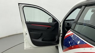 Used 2018 Renault Kwid [2015-2019] 1.0 Marvel Captain America Edition Petrol Automatic interior LEFT FRONT DOOR OPEN VIEW
