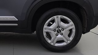 Used 2021 Kia Sonet HTX 1.0 iMT Petrol Manual tyres LEFT REAR TYRE RIM VIEW
