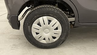 Used 2014 Maruti Suzuki Alto 800 Lxi CNG Petrol+cng Manual tyres RIGHT REAR TYRE RIM VIEW
