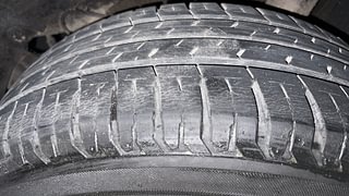 Used 2020 Tata Altroz XZ 1.2 Petrol Manual tyres LEFT REAR TYRE TREAD VIEW