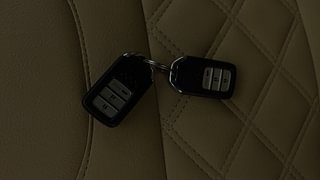 Used 2021 Honda Amaze 1.2 VX CVT i-VTEC Petrol Automatic extra CAR KEY VIEW