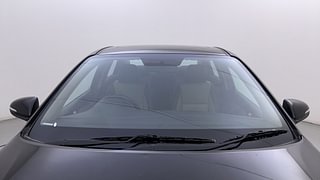 Used 2019 Hyundai Verna [2017-2020] 1.6 CRDI SX (O) AT Diesel Automatic exterior FRONT WINDSHIELD VIEW