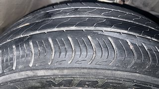 Used 2021 Honda Amaze 1.2 VX CVT i-VTEC Petrol Automatic tyres RIGHT FRONT TYRE TREAD VIEW