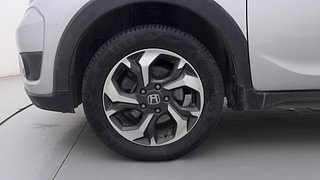 Used 2017 Honda BR-V [2016-2020] V CVT Petrol Petrol Automatic tyres LEFT FRONT TYRE RIM VIEW