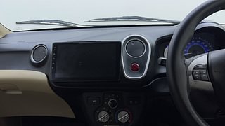 Used 2014 Honda Mobilio [2014-2017] V Petrol Petrol Manual interior MUSIC SYSTEM & AC CONTROL VIEW
