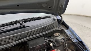Used 2016 Datsun GO [2014-2019] T Petrol Manual engine ENGINE LEFT SIDE HINGE & APRON VIEW