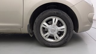 Used 2010 Hyundai i20 [2008-2012] Asta 1.2 Petrol Manual tyres RIGHT FRONT TYRE RIM VIEW