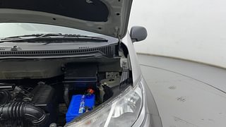 Used 2016 Datsun Redi-GO [2015-2019] T(O) 0.8L Limited Edition Petrol Manual engine ENGINE LEFT SIDE HINGE & APRON VIEW
