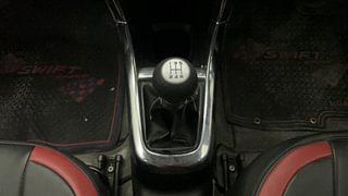Used 2013 Maruti Suzuki Swift [2011-2017] ZXi Petrol Manual interior GEAR  KNOB VIEW