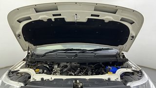 Used 2018 Mahindra TUV300 [2015-2020] T4 Plus Diesel Manual engine ENGINE & BONNET OPEN FRONT VIEW