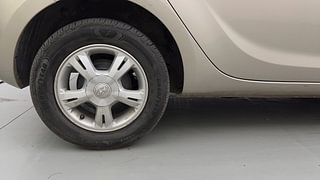 Used 2010 Hyundai i20 [2008-2012] Asta 1.2 Petrol Manual tyres RIGHT REAR TYRE RIM VIEW