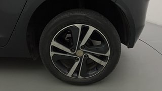 Used 2020 Tata Altroz XZ 1.2 Petrol Manual tyres LEFT REAR TYRE RIM VIEW