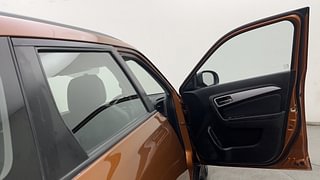 Used 2021 Maruti Suzuki Vitara Brezza [2020-2022] ZXI AT Petrol Automatic interior RIGHT FRONT DOOR OPEN VIEW