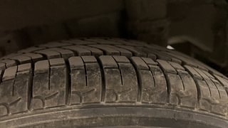 Used 2015 Hyundai Eon [2011-2018] Sportz Petrol Manual tyres LEFT REAR TYRE TREAD VIEW