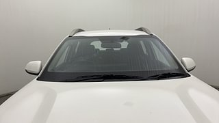 Used 2023 Kia Sonet HTE 1.5 Diesel IMT Diesel Manual exterior FRONT WINDSHIELD VIEW