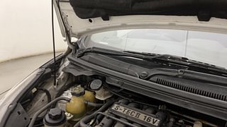 Used 2017 Chevrolet Beat PS Petrol Petrol Manual engine ENGINE RIGHT SIDE HINGE & APRON VIEW