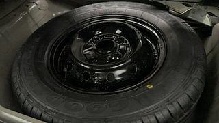 Used 2014 Maruti Suzuki Alto 800 Lxi CNG Petrol+cng Manual tyres SPARE TYRE VIEW