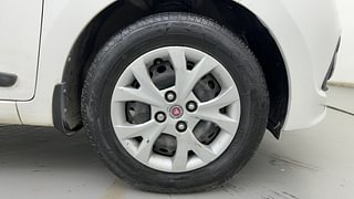 Used 2017 Hyundai Xcent [2014-2017] Base ABS Diesel Diesel Manual tyres RIGHT FRONT TYRE RIM VIEW