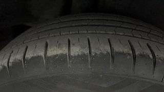 Used 2021 Maruti Suzuki Ciaz Alpha AT Petrol Petrol Automatic tyres RIGHT REAR TYRE TREAD VIEW
