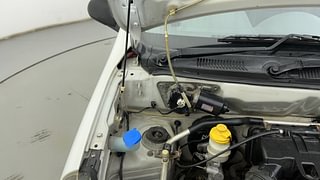 Used 2016 Maruti Suzuki Alto 800 [2012-2016] Vxi Petrol Manual engine ENGINE RIGHT SIDE HINGE & APRON VIEW