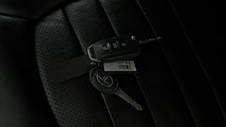 Used 2019 Tata Tiago XZ W/O Alloy Petrol Manual extra CAR KEY VIEW