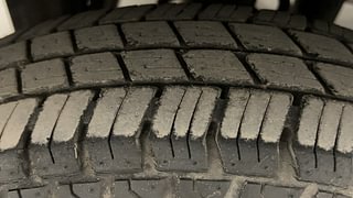 Used 2014 Maruti Suzuki Alto 800 Lxi CNG Petrol+cng Manual tyres RIGHT REAR TYRE TREAD VIEW