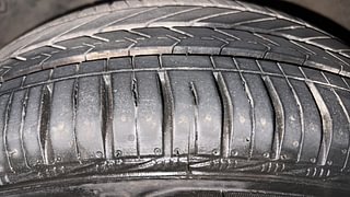 Used 2014 Honda Mobilio [2014-2017] V Petrol Petrol Manual tyres LEFT FRONT TYRE TREAD VIEW