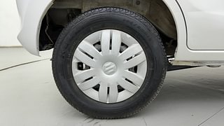 Used 2016 Maruti Suzuki Alto 800 [2012-2016] Vxi Petrol Manual tyres RIGHT REAR TYRE RIM VIEW