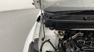Used 2023 Hyundai Venue S 1.2 Petrol Manual engine ENGINE RIGHT SIDE HINGE & APRON VIEW