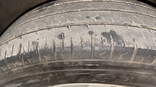 Used 2017 Maruti Suzuki Alto 800 [2016-2019] Lxi Petrol Manual tyres LEFT FRONT TYRE TREAD VIEW