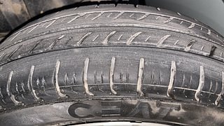 Used 2013 Maruti Suzuki Alto 800 [2012-2016] Lxi Petrol Manual tyres LEFT REAR TYRE TREAD VIEW