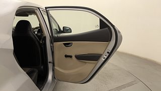 Used 2015 Hyundai Eon [2011-2018] Sportz Petrol Manual interior RIGHT REAR DOOR OPEN VIEW