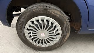 Used 2016 Datsun GO [2014-2019] T Petrol Manual tyres RIGHT REAR TYRE RIM VIEW