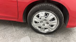 Used 2018 Honda Brio [2017-2018] S(O)MT Petrol Manual tyres RIGHT FRONT TYRE RIM VIEW