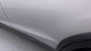 Used 2017 Honda BR-V [2016-2020] V CVT Petrol Petrol Automatic dents MINOR SCRATCH