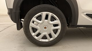 Used 2022 Renault Kiger RXT AMT Petrol Automatic tyres RIGHT REAR TYRE RIM VIEW