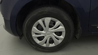 Used 2023 Maruti Suzuki Swift VXI Petrol Manual tyres LEFT FRONT TYRE RIM VIEW