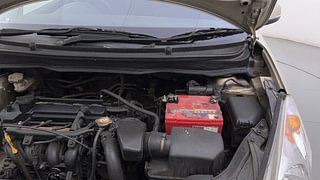 Used 2010 Hyundai i20 [2008-2012] Asta 1.2 Petrol Manual engine ENGINE LEFT SIDE HINGE & APRON VIEW