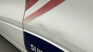 Used 2018 Renault Kwid [2015-2019] 1.0 Marvel Captain America Edition Petrol Automatic dents MINOR DENT
