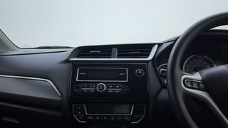 Used 2017 Honda BR-V [2016-2020] V CVT Petrol Petrol Automatic interior MUSIC SYSTEM & AC CONTROL VIEW