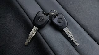 Used 2013 Maruti Suzuki Alto 800 [2012-2016] Lxi Petrol Manual extra CAR KEY VIEW