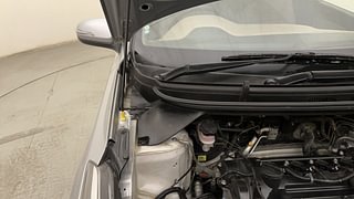 Used 2020 Hyundai Elite i20 [2018-2020] Sportz Plus 1.2 Petrol Manual engine ENGINE RIGHT SIDE HINGE & APRON VIEW