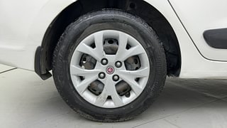 Used 2017 Hyundai Xcent [2014-2017] Base ABS Diesel Diesel Manual tyres RIGHT REAR TYRE RIM VIEW